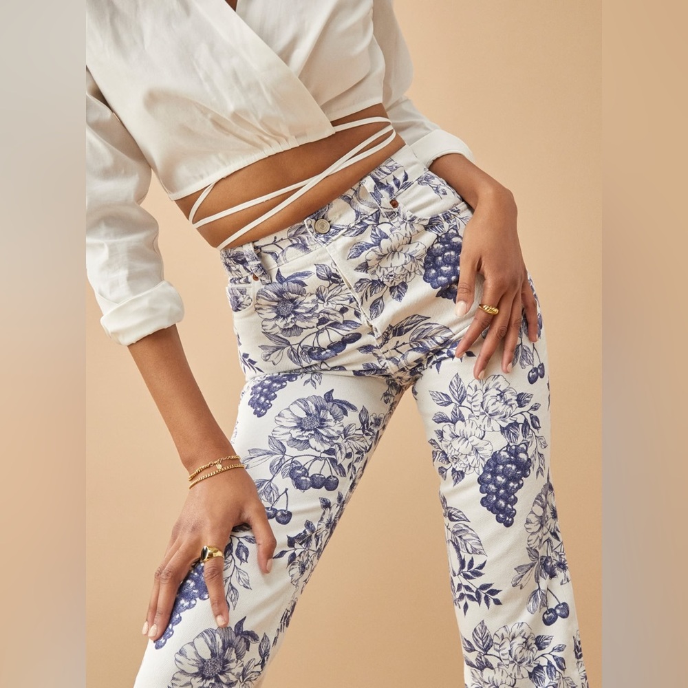 Reformation Cynthia Toile High Rise Straight Jeans Blue Floral Size 30